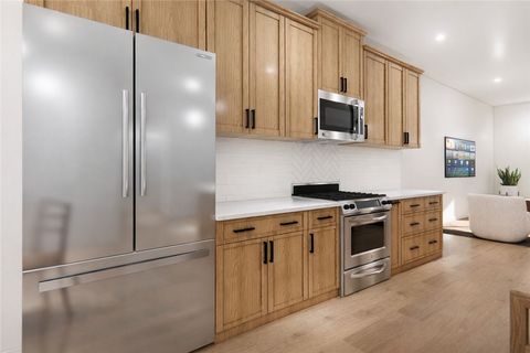 Tiny photo for 716 N Perkins, Franklin, TX 77856 (MLS # 26001195)