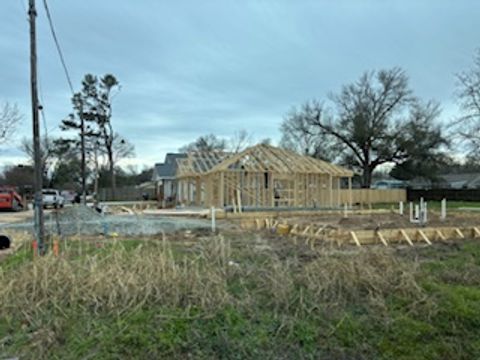 Tiny photo for 716 N Perkins, Franklin, TX 77856 (MLS # 26001195)