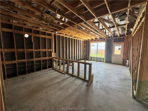 Tiny photo for 1527 Birdie Court, Navasota, TX 77868 (MLS # 26010327)