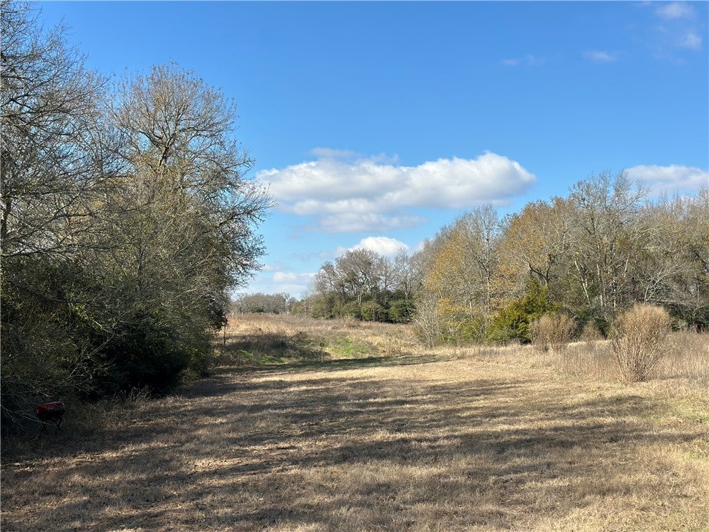 10892 FM 391