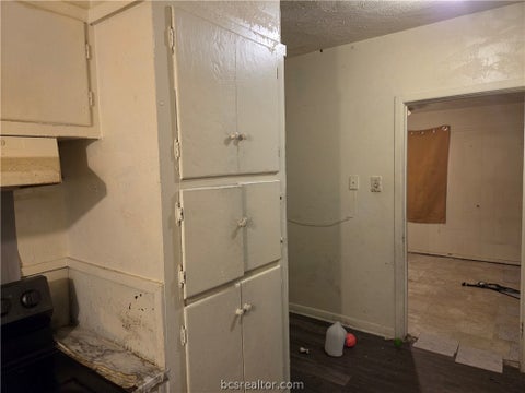 Tiny photo for 404 E Brown Street, Hearne, TX 77859 (MLS # 26011748)