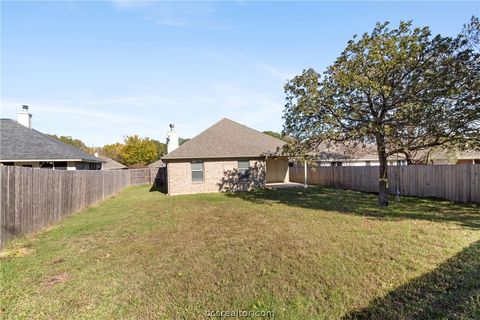 Tiny photo for 2402 Pleasant Rose Circle, Bryan, TX 77808 (MLS # 26003322)