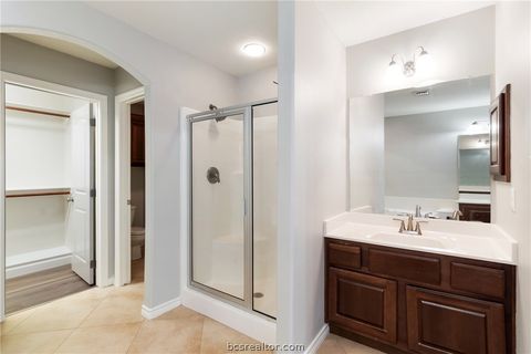 Tiny photo for 2402 Pleasant Rose Circle, Bryan, TX 77808 (MLS # 26003322)