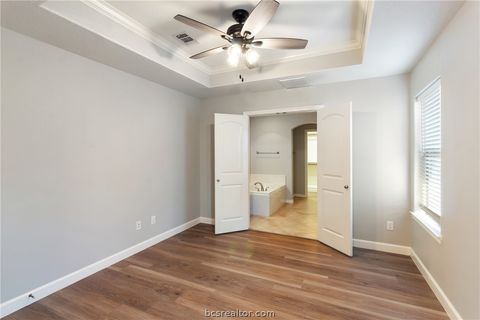 Tiny photo for 2402 Pleasant Rose Circle, Bryan, TX 77808 (MLS # 26003322)