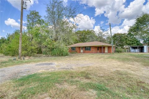 Photo of 13300 Central Avenue, North Zulch, TX 77872 (MLS # 25010792)