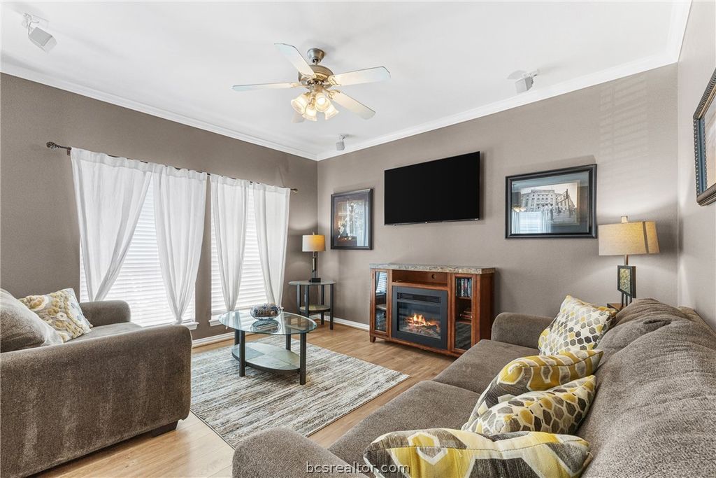 Photo of 1001 Krenek Tap Road #1306, College Station, TX 77840 (MLS # 26001542)