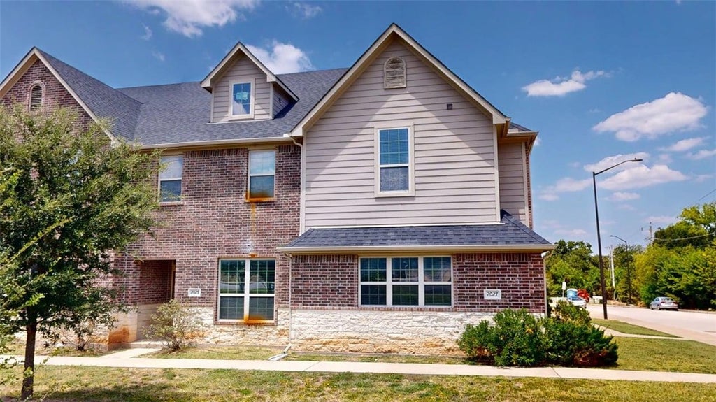 Photo of 2027 Harvey Mitchell Parkway S, College Station, TX 77840 (MLS # 26009220)