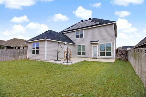 Tiny photo for 2111 Markley Drive, Bryan, TX 77807 (MLS # 26000390)