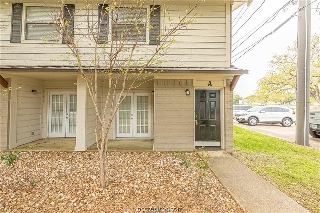 Photo of 1401 Airline Drive #A, College Station, TX 77845 (MLS # 26007285)