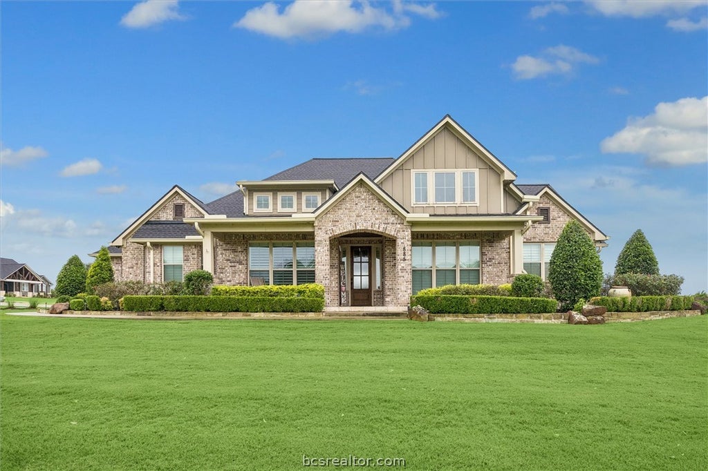 Photo of 885 Amethyst Drive, Bellville, TX 77418 (MLS # 26009226)