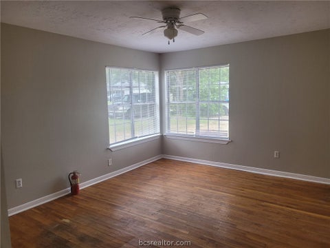 Tiny photo for 1408 E 28th Street, Bryan, TX 77802 (MLS # 26012743)