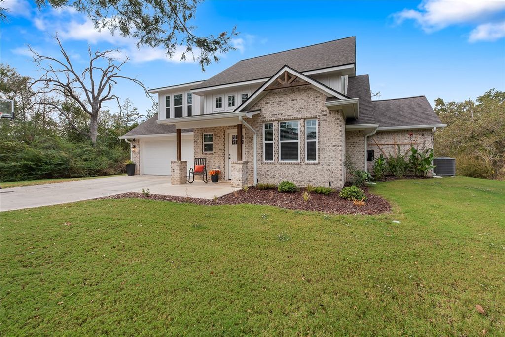 Photo of 11132 Forest Drive, College Station, TX 77845 (MLS # 25011213)