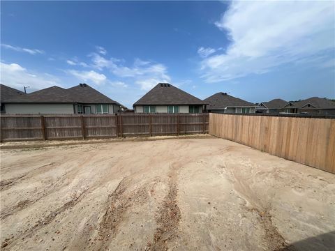 Tiny photo for 2213 Autumn Lake Drive, Bryan, TX 77807 (MLS # 26007522)