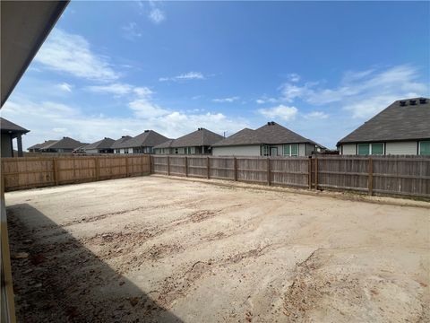 Tiny photo for 2213 Autumn Lake Drive, Bryan, TX 77807 (MLS # 26007522)