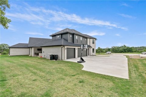 Tiny photo for 2209 Joe Will Court, College Station, TX 77845 (MLS # 26000050)