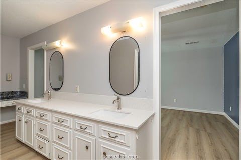 Tiny photo for 3705 Holly Drive, Bryan, TX 77802 (MLS # 26009635)