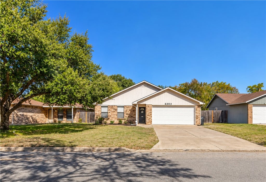 Photo of 3303 Coastal Drive, College Station, TX 77845 (MLS # 26012647)