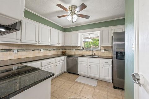 Tiny photo for 8711 Bent Tree Drive, College Station, TX 77845 (MLS # 26005661)