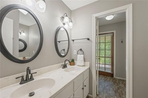 Tiny photo for 8711 Bent Tree Drive, College Station, TX 77845 (MLS # 26005661)