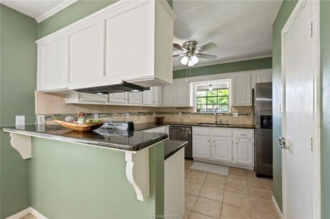 Tiny photo for 8711 Bent Tree Drive, College Station, TX 77845 (MLS # 26005661)