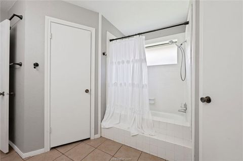 Tiny photo for 8711 Bent Tree Drive, College Station, TX 77845 (MLS # 26005661)