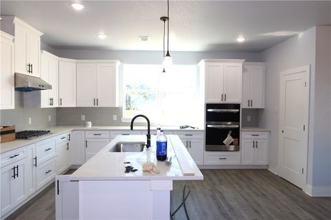 Tiny photo for 2000 Reagan Court, Bryan, TX 77802 (MLS # 26000706)