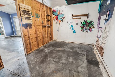 Tiny photo for 124 12th Street, Somerville, TX 77879 (MLS # 26002142)