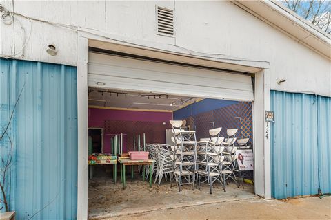 Tiny photo for 124 12th Street, Somerville, TX 77879 (MLS # 26002142)