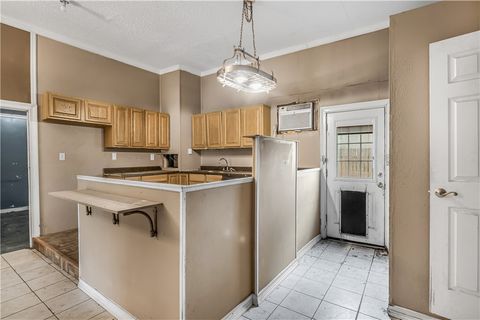 Tiny photo for 124 12th Street, Somerville, TX 77879 (MLS # 26002142)