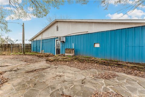 Tiny photo for 124 12th Street, Somerville, TX 77879 (MLS # 26002142)