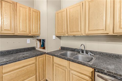 Tiny photo for 124 12th Street, Somerville, TX 77879 (MLS # 26002142)