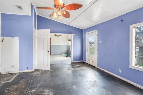 Tiny photo for 124 12th Street, Somerville, TX 77879 (MLS # 26002142)
