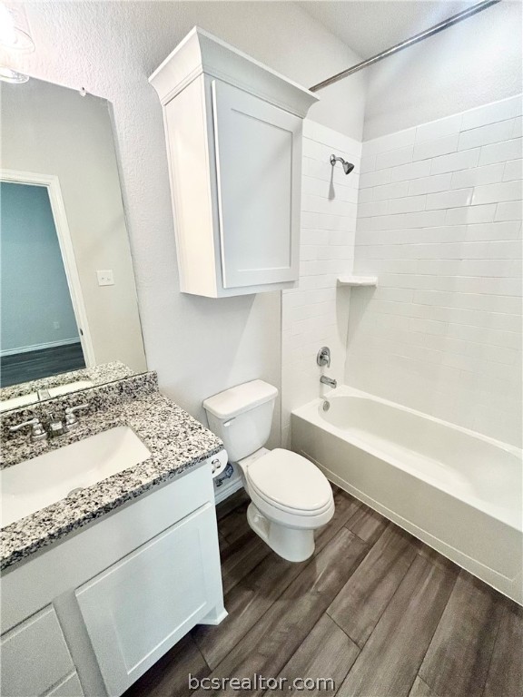 College Station, Texas 77845, United States, 3 Bedrooms Bedrooms, ,2 BathroomsBathrooms,Residential,Pending,59131