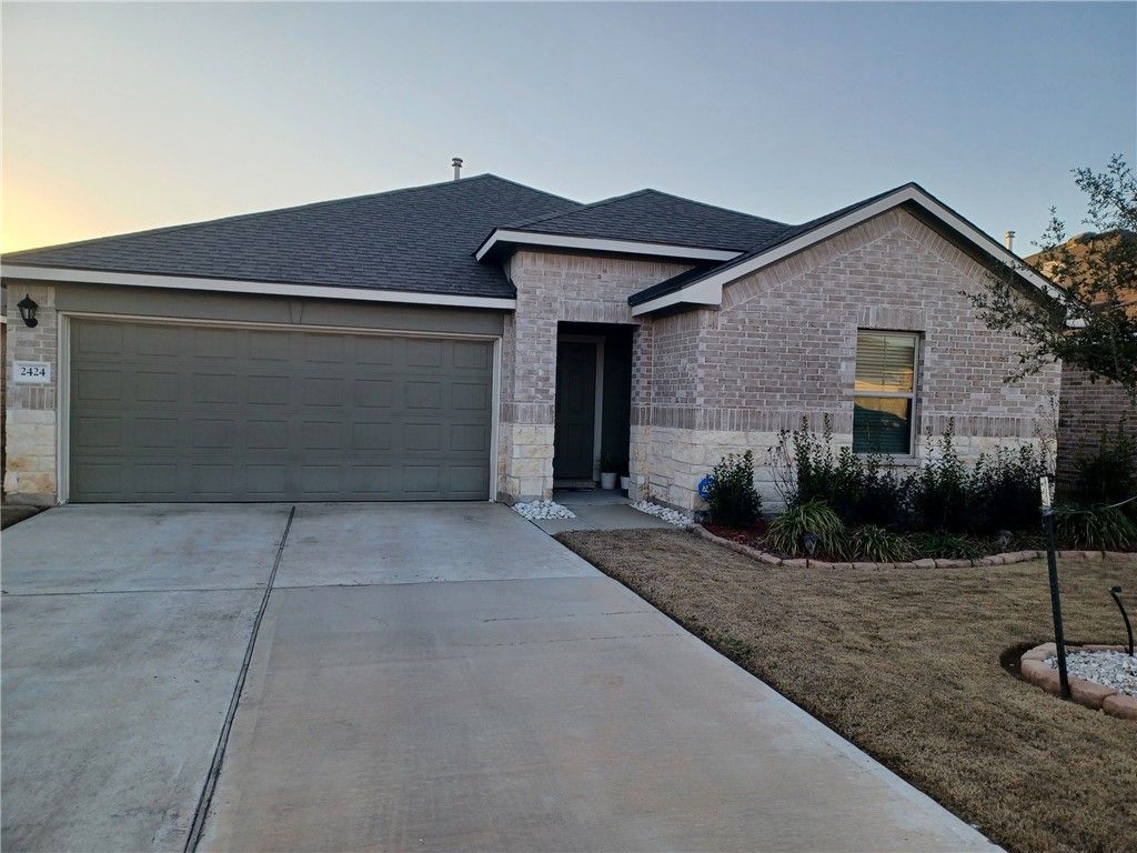 Photo of 2424 Mulligan Lane, Navasota, TX 77868 (MLS # 26001153)