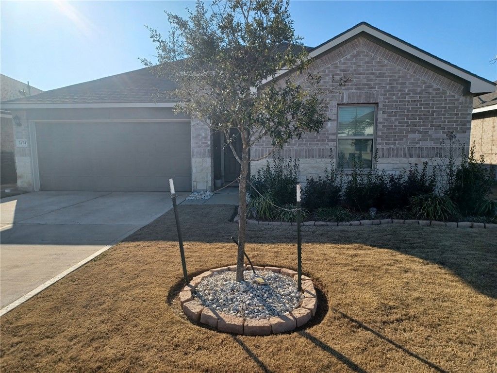 Photo of 2424 Mulligan Lane, Navasota, TX 77868 (MLS # 26001153)