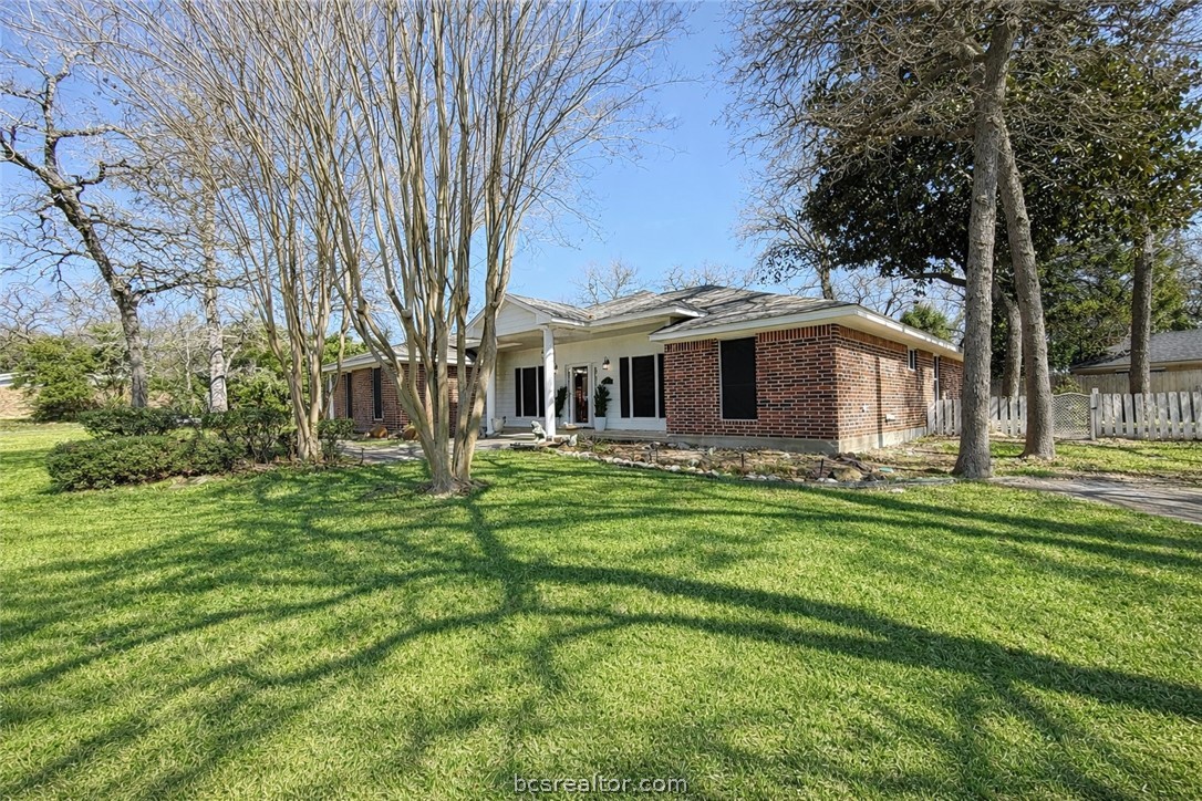 6 Arnold Palmer Lane