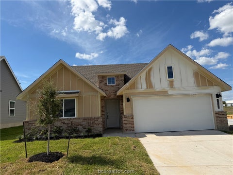 Photo of 1000 Legrand Street, Brenham, TX 77833 (MLS # 26011498)
