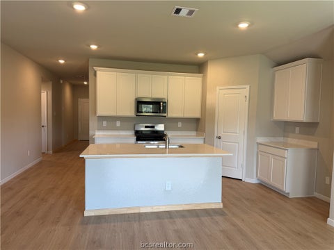 Tiny photo for 1000 Legrand Street, Brenham, TX 77833 (MLS # 26011498)