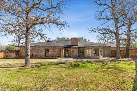 Tiny photo for 2013 Pebblestone Court, College Station, TX 77845 (MLS # 26000760)