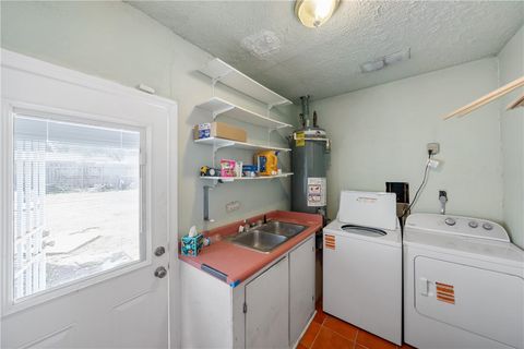 Tiny photo for 7303 Long Point Road, Houston, TX 77055 (MLS # 26004121)