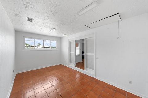 Tiny photo for 7303 Long Point Road, Houston, TX 77055 (MLS # 26004121)