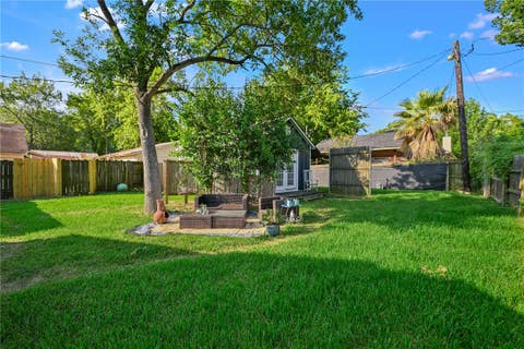 Tiny photo for 1207 E 26th Street, Bryan, TX 77803 (MLS # 26008919)
