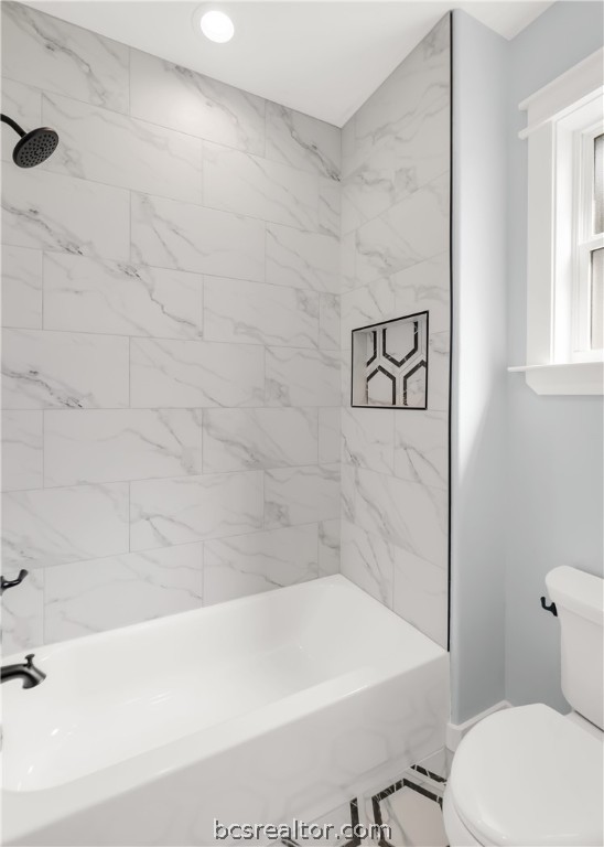 Bryan, Texas 77808, United States, 5 Bedrooms Bedrooms, ,3 BathroomsBathrooms,Residential,Active,68152