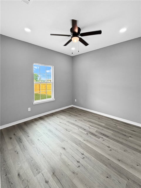 Tiny photo for 405 Martin Luther King Jr Street, Franklin, TX 77856 (MLS # 26012138)