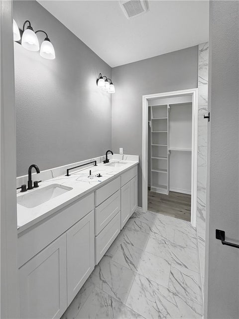 Tiny photo for 405 Martin Luther King Jr Street, Franklin, TX 77856 (MLS # 26012138)