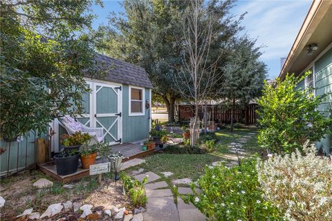 Tiny photo for 207 S Hill Street, Caldwell, TX 77836 (MLS # 26000544)