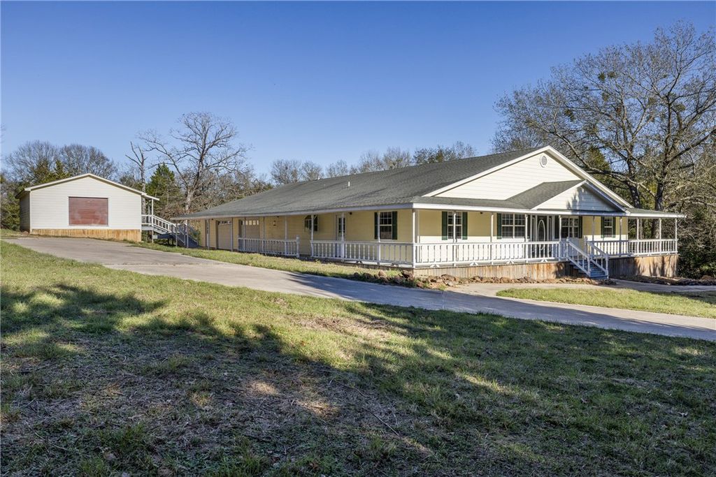 Photo of 4126 N County Road 4262, Marquez, TX 77865 (MLS # 26000193)