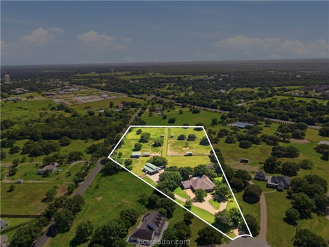 Tiny photo for 4112 Buckingham Circle, College Station, TX 77845 (MLS # 26006808)