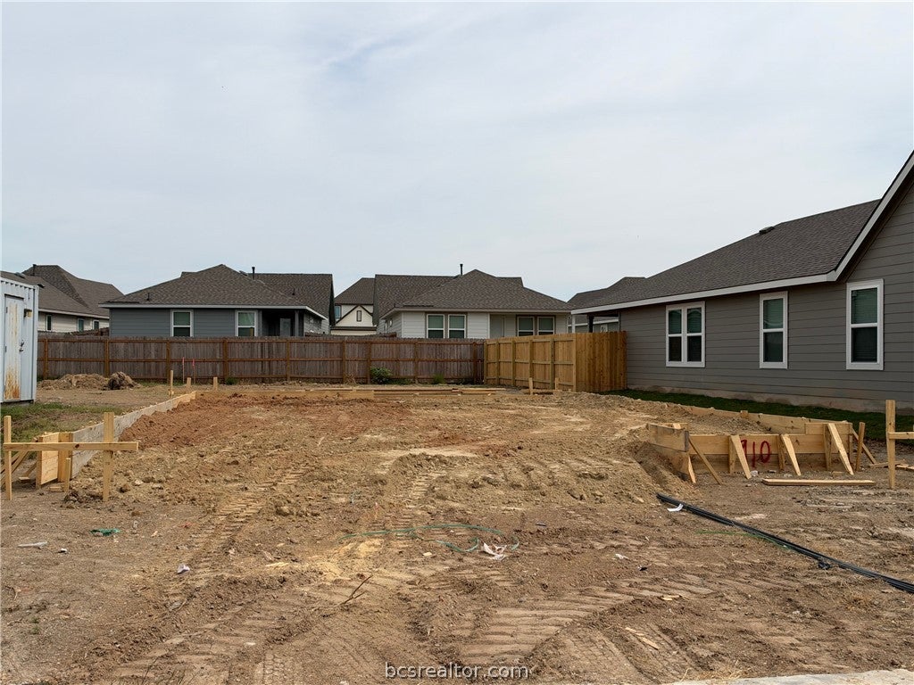 Photo of 910 Lady Bird Lane, College Station, TX 77845 (MLS # 26011750)