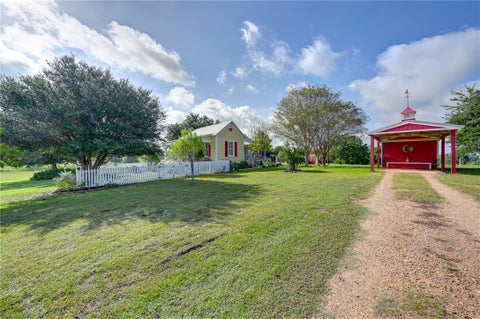 Tiny photo for 5850 Trackside Road, Chappell Hill, TX 77426 (MLS # 26009932)